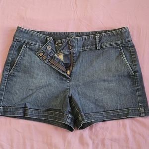 Ann Taylor LOFT jean shorts